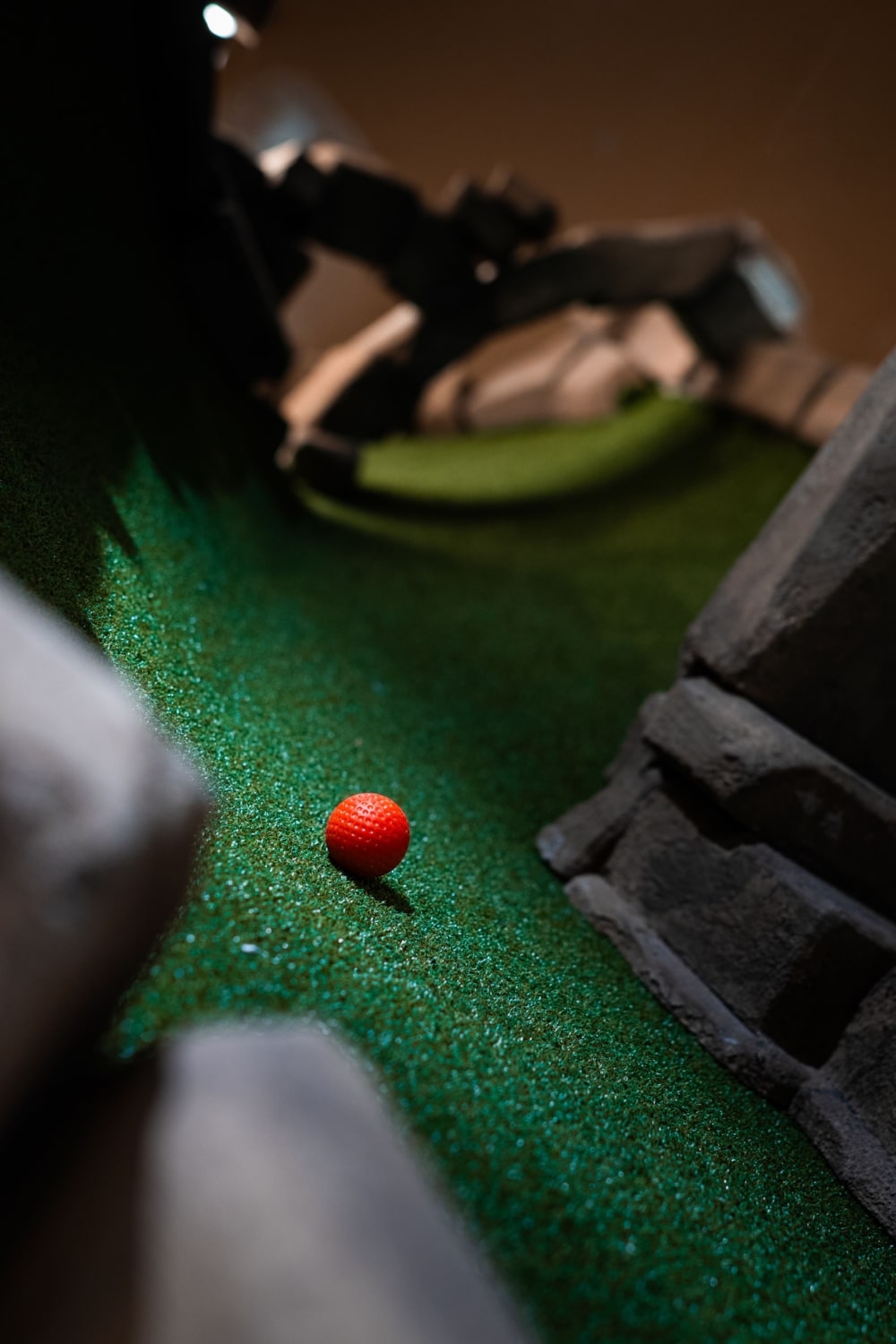 Minigolf im Maya Tempel bei Golfrausch Wien